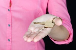 Lee más sobre el artículo Vender casa urgente ¿Qué pasos seguir para conseguirlo?